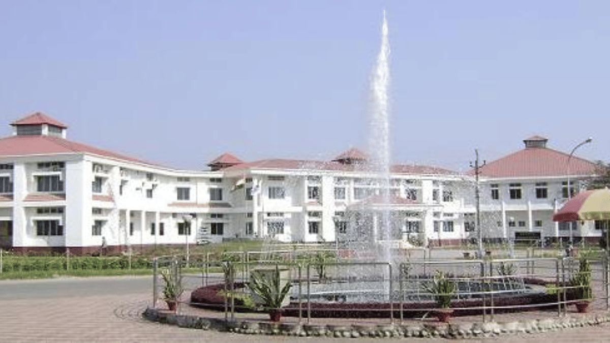 Amid protests, Centre sends Tezpur University V-C on leave, forms panel to probe ‘irregularities’