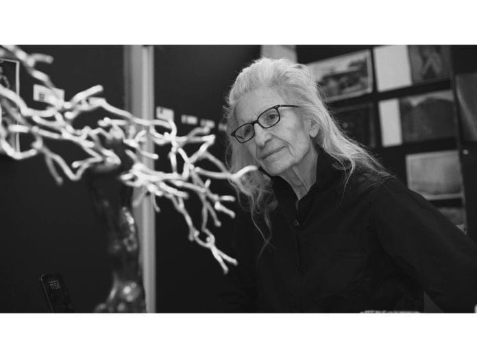Annie Leibovitz Receives Lifetime Achievement Award, Set to Begin New Creative Chapter in India