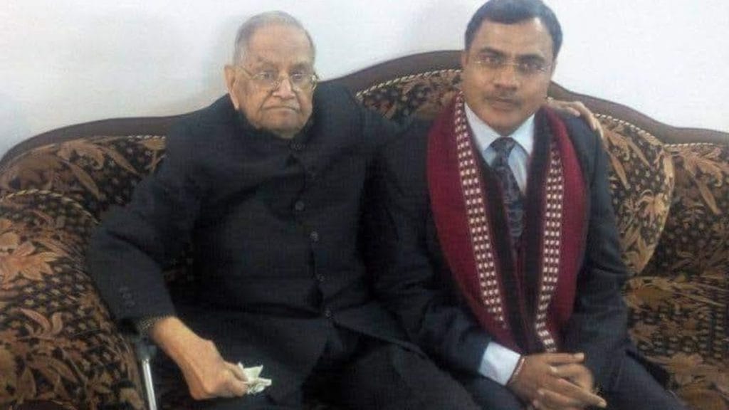 Alok Tripathi with doyen of Indian archaeology BB Lal | Photo: Special arrangement