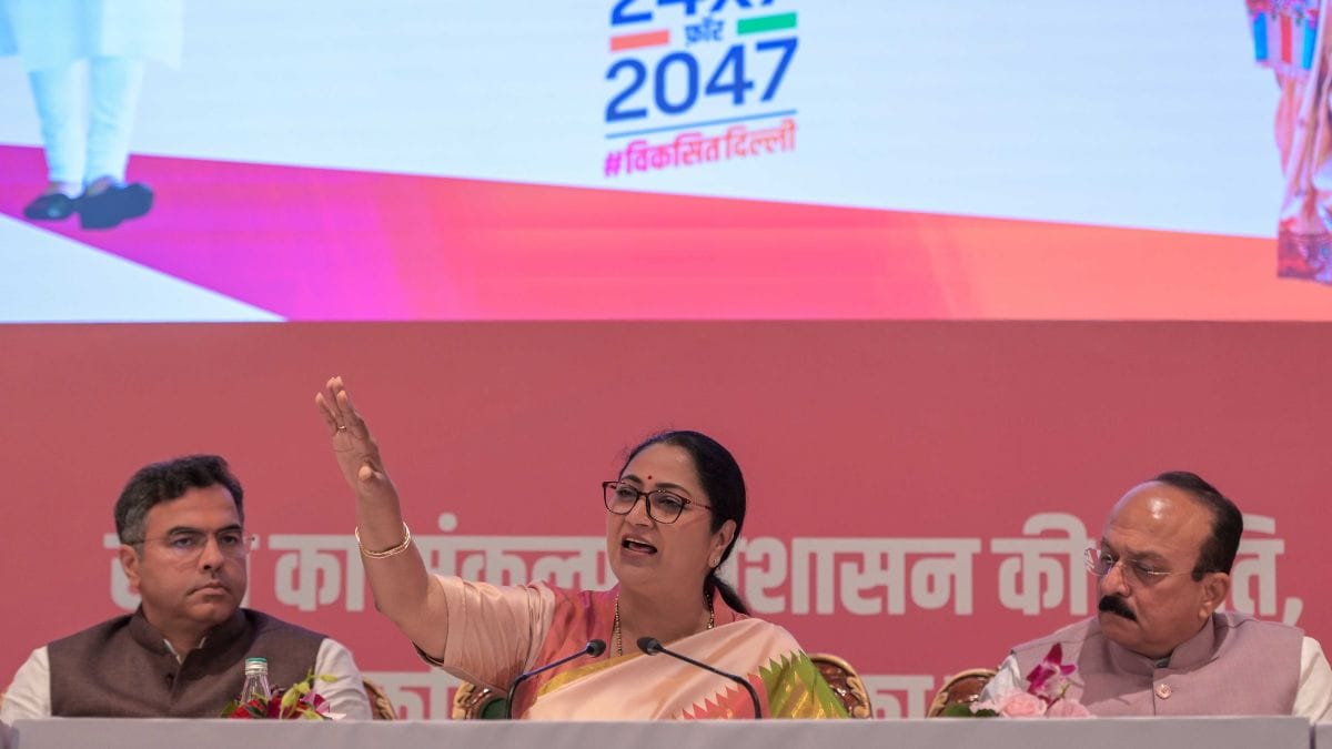 Rekha Gupta, government