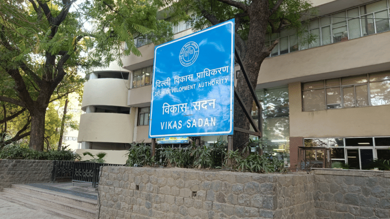 DDA opens a four-decade-old knot. Supreme Court, prime South Delhi plots & angry owners