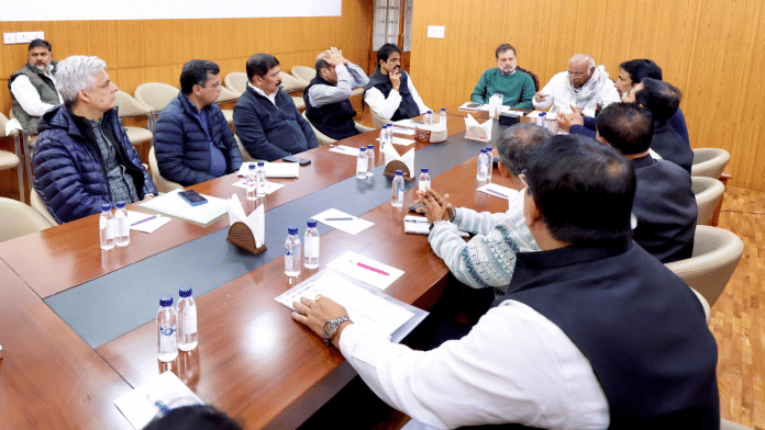 Senior leaders from Bengal unit during their meeting with Congress chief Mallikarjun Kharge and Leader of Opposition Rahul Gandhi in New Delhi | X/@kcvenugopalmp