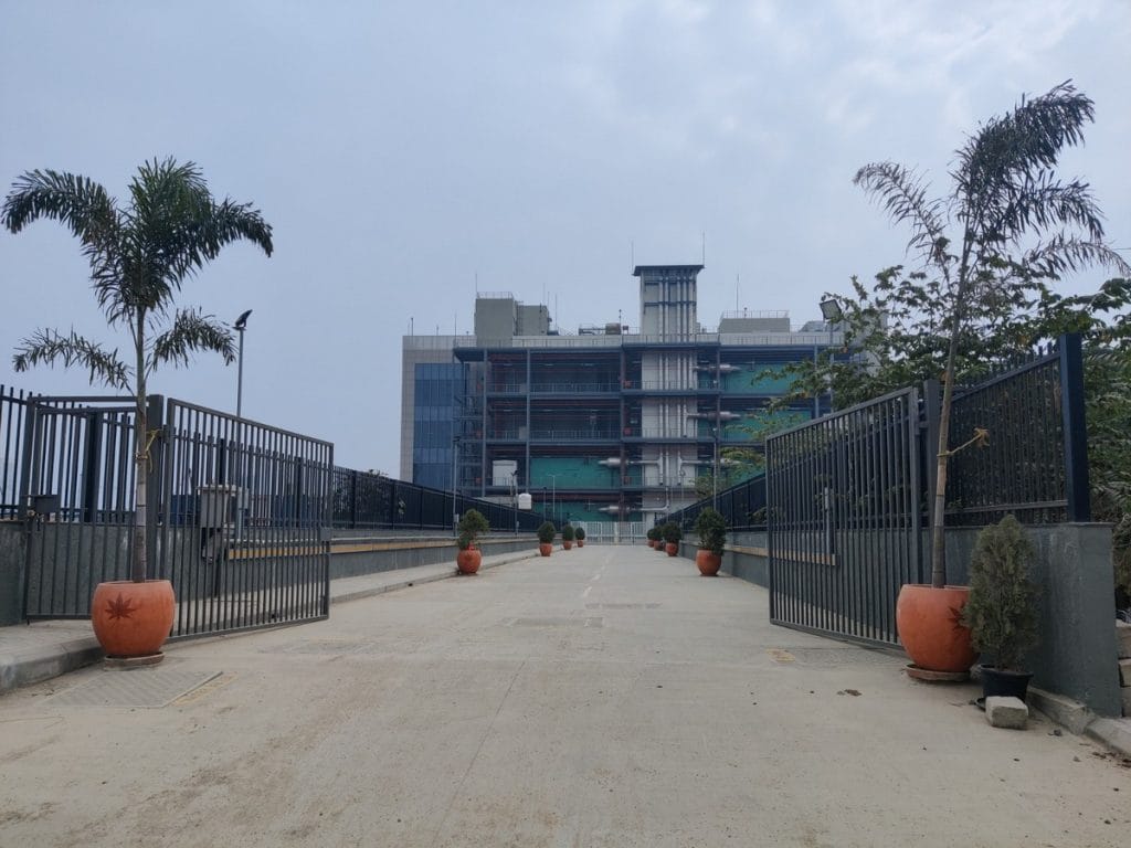 चेन्नई में Equinix का सीएन1 डेटा सेंटर 36 देशों में उसके ग्लोबल नेटवर्क से जुड़ा है | फोटो: अमृतांश अरोड़ा/दिप्रिंट