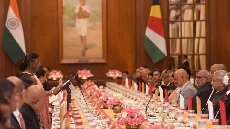 ‘Shrikhand crème brûlée’ doesn’t reflect ‘Naya Bharat’. Stop complicating state banquet menus