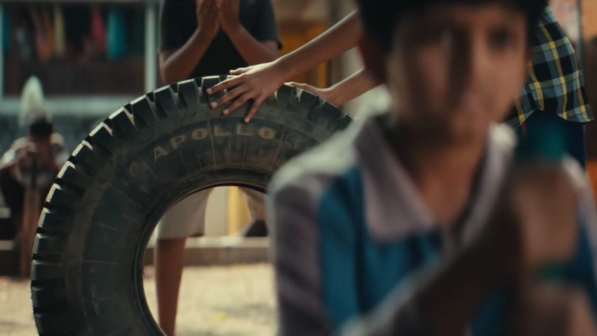 A still from the Apollo Tyres ad showing a tyre from the brand being used for a stump