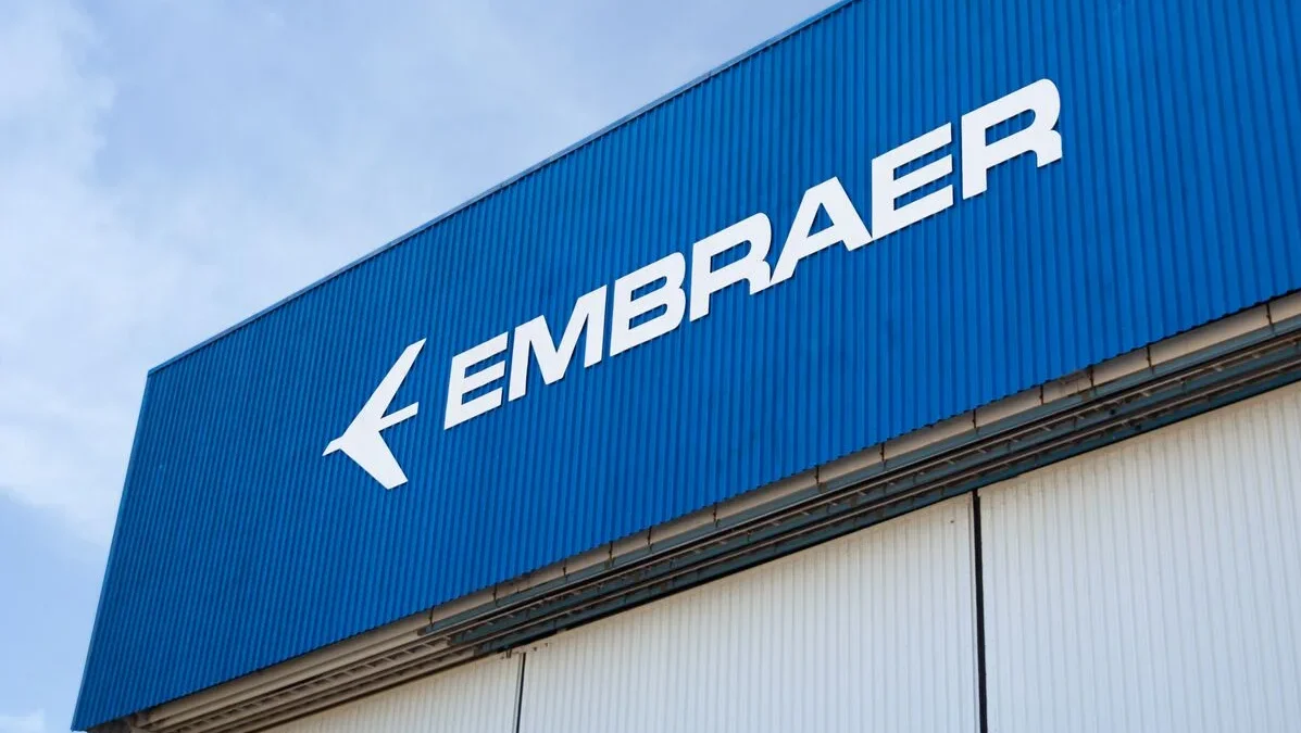 Embraer moves full throttle in pursuit of IAF contract, ties up with Hindalco after Adani