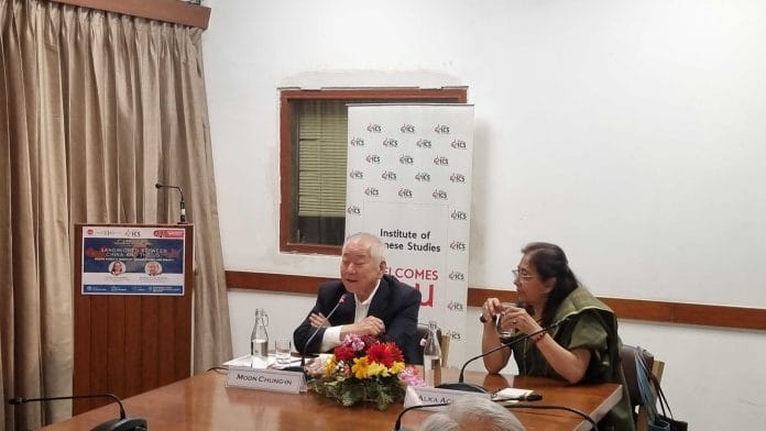 Prof. Moon Chung-in gives a lecture on ‘Sandwiched between China and the US: South Korea's Quest of Transcending Diplomacy’ | Vaibhav Pant | ThePrint