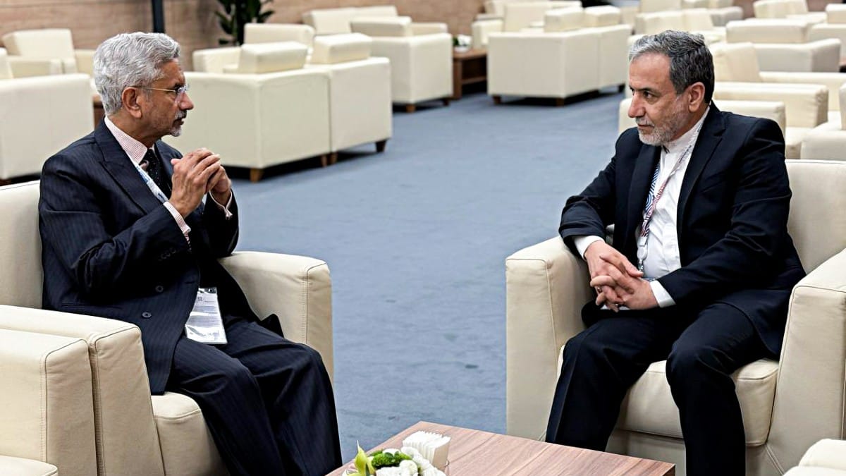 File photo of EAM S Jaishankar and Iranian counterpart Seyed Abbas Araghchi | ANI