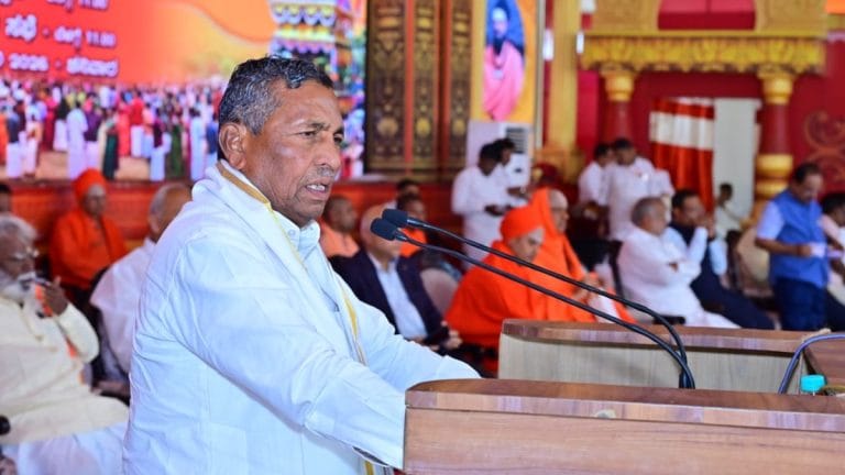 Karnataka food minister says ‘give up 1 meal per week’, PGs introduce ‘crisis menu’ amid LPG panic