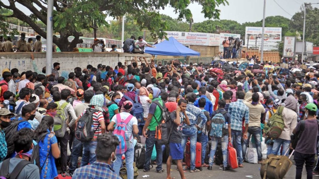 Migrants in Karnataka | Representational image | ANI