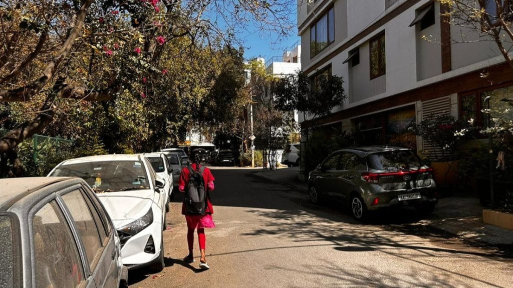 A Snabbit worker on her way to her next booking. Manisha Mondal | ThePrint