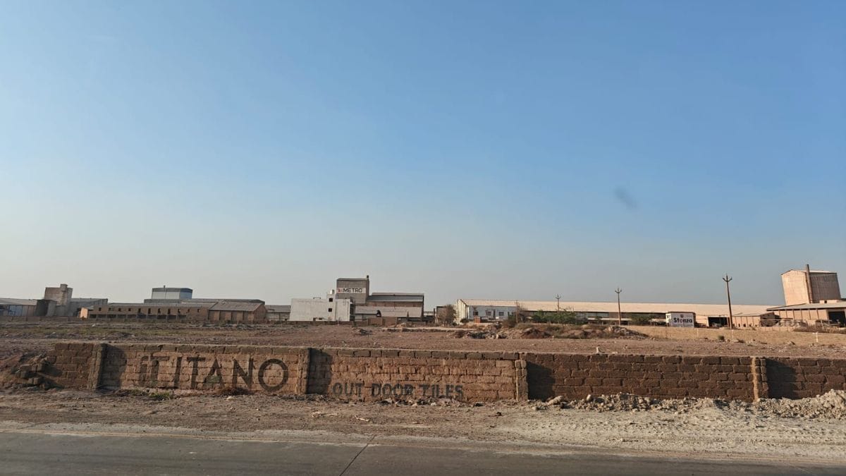 With little propane supply, rhe ceramics industry in Morbi has come to a standstill | Photo: Esha Mishra | ThePrint 