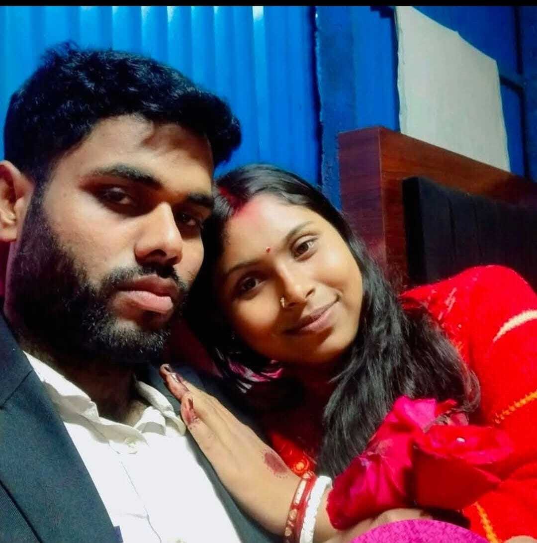 Jabarani Sarkar with her husband Debashish | Special arrangement 