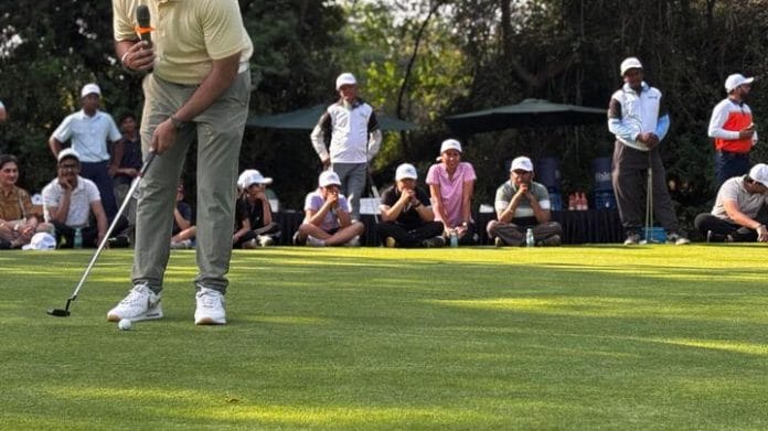 Jasjit Singh demonstrating putting and chipping | Varnika Dhawan | ThePrint