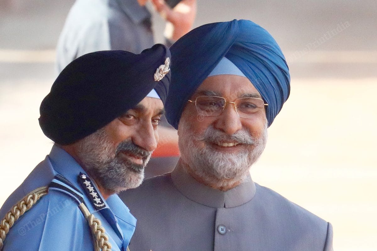 Air Chief Marshal Amar Preet Singh with Delhi Lieutenant Governor Taranjit Singh Sandhu at Rashtrapati Bhavan | Praveen Jain | ThePrint