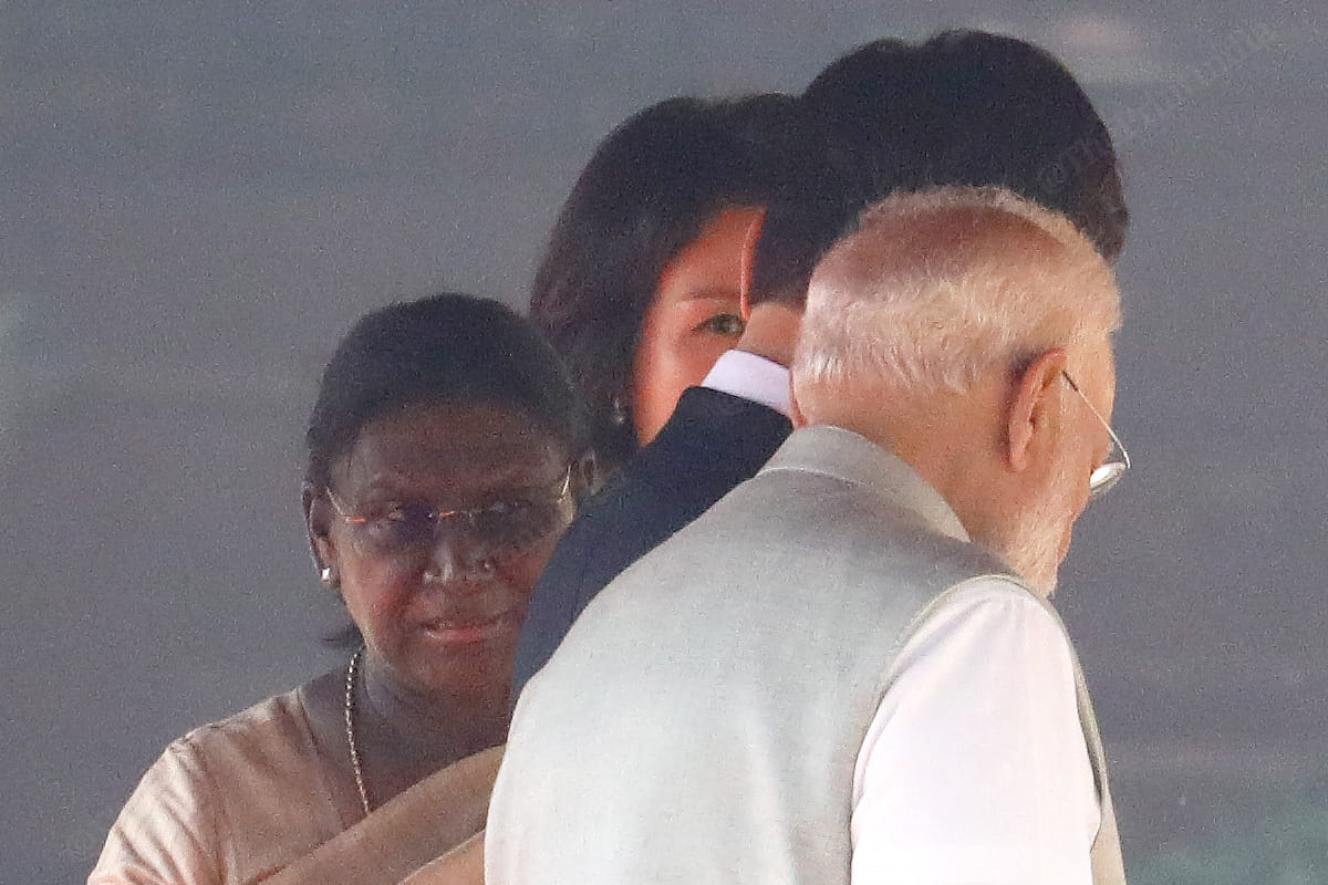 President Lee and First Lady Kim inspect the guard of honour at Rashtrapati Bhavan, with Indian President Murmu & PM Modi present | Praveen Jain | ThePrint