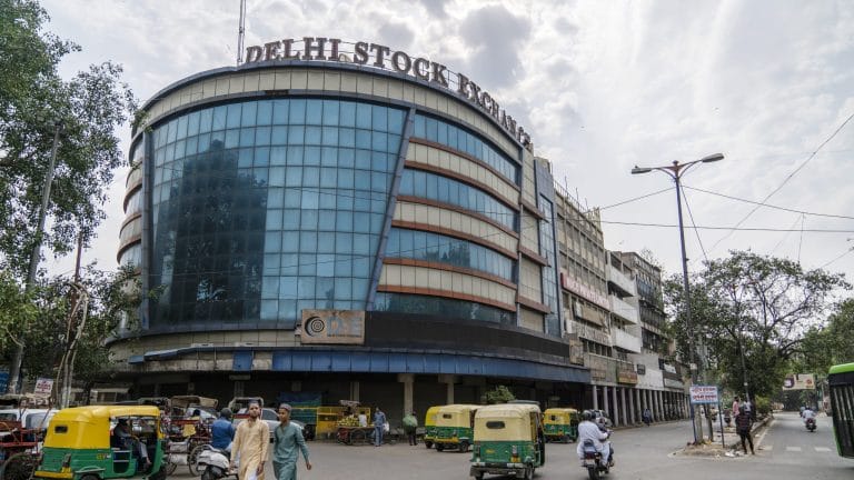 India IPO pipeline at risk as market downturn delays listings & approvals near expiry
