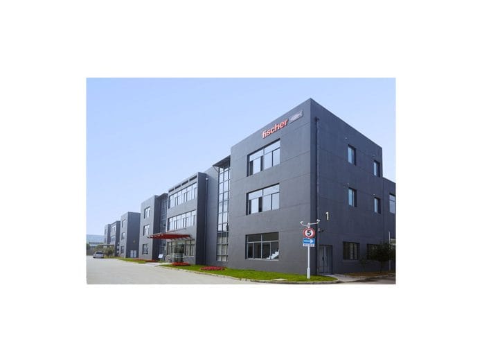 fischer Strengthens Production in Asia: New Production Sites in India and China