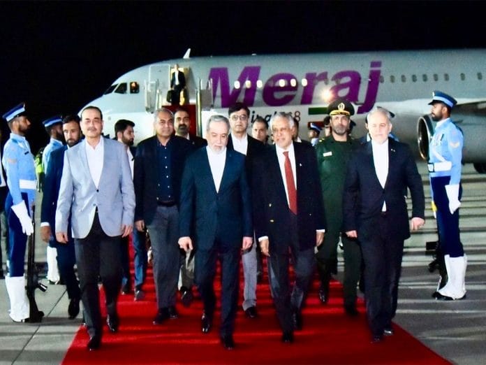 Negotiators in Islamabad, divide in Tehran; Analysts flag fractured Iran top brass Read more At: https://aninews.in/news/world/us/negotiators-in-islamabad-divide-in-tehran-analysts-flag-fractured-iran-top-brass20260425080705/