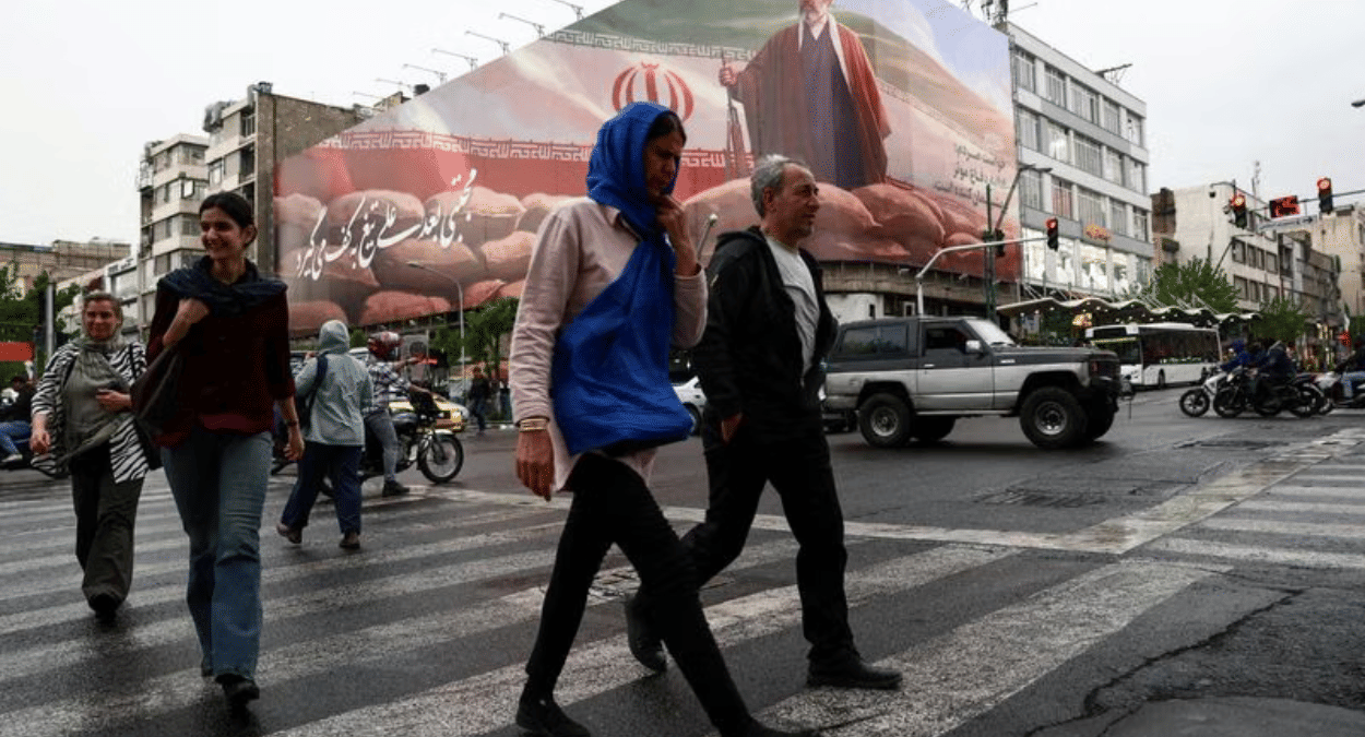 Hopes of end to West Asia war fade as Trump scraps talks, Iran refuses to budge too