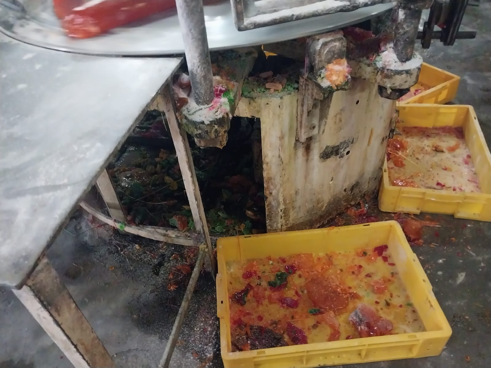 A large-scale drive on illegal manufacturers/retailers of confectionery products was conducted across Telangana. | X/@cfs_telangana