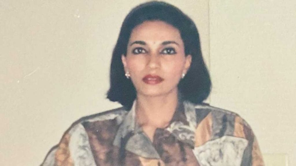 A young Kalpana Iyer posing for the camera. Image: @kalpanaiyer/Instagram
