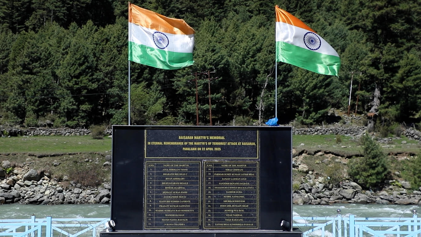 Right at the entrance to Pahalgam, a memorial offers a sombre welcome to visitors. | Mohammad Hammad/ThePrint