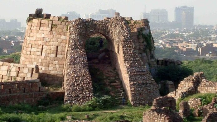 In the last two decades, it succeeded in reclaiming two sites—the Delhi-Barapullah bridge in 2024 and the Tughlaqabad Fort (in pic) in 2023 | Wikimedia Commons