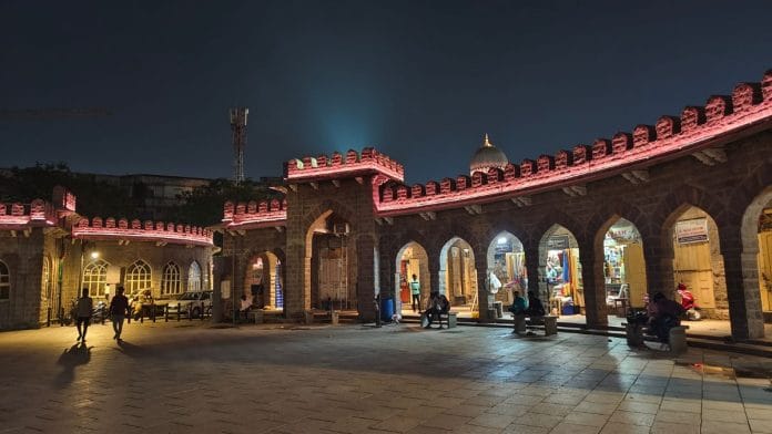 Moazzam Jahi Market in Hyderabad at night | Photo: Yunus Lasania | ThePrint
