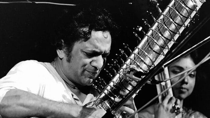 Pandit Ravi Shankar at Woodstock, 1969 | Wikimedia Commons