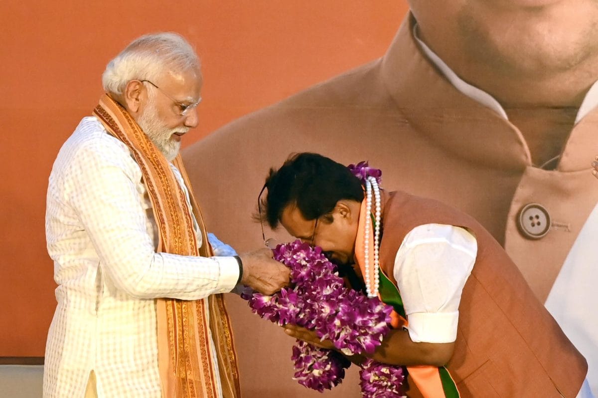 Prime Minister Narendra Modi garland BJP national president Nitin Nabin | Suraj Singh Bisht | ThePrint