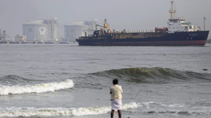 Indias largest LNG buyer hasnt received shipments from Qatar since the Iran war disrupted flows through the Strait of Hormuz. Photographer: Dhiraj Singh/Bloomberg