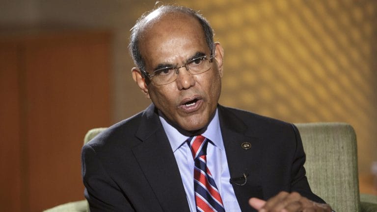 RBI should dial back rupee intervention efforts, says former governor