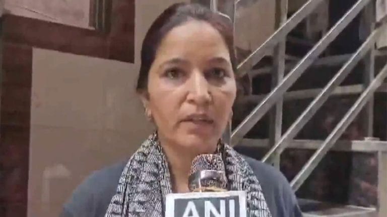 Delhi man dies after setting himself on fire outside wife’s home in Jahangirpuri