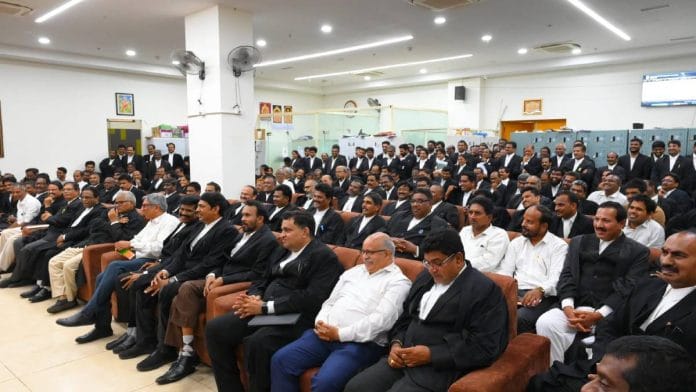 A judge’s rebuke of a young lawyer has divided advocates in Andhra Pradesh | Representational image | aphcaa.in