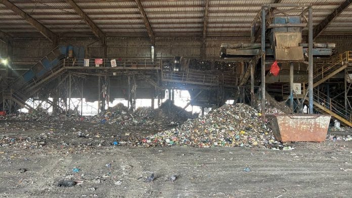 Inside the material recycling facility at Kanjurmarg landfill where 90 percent of Mumbai's garbage is dumped and processed | Manasi Phadke | ThePrint