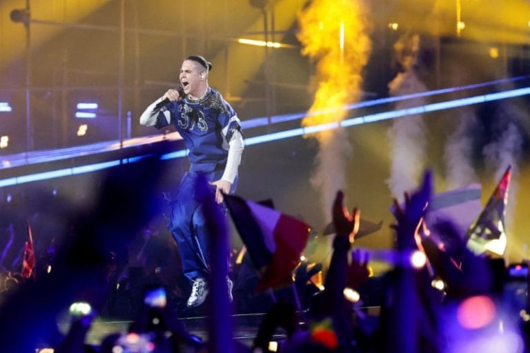 Mass protests over Eurovision vote prompt resignation of Moldovan Radio/TV head