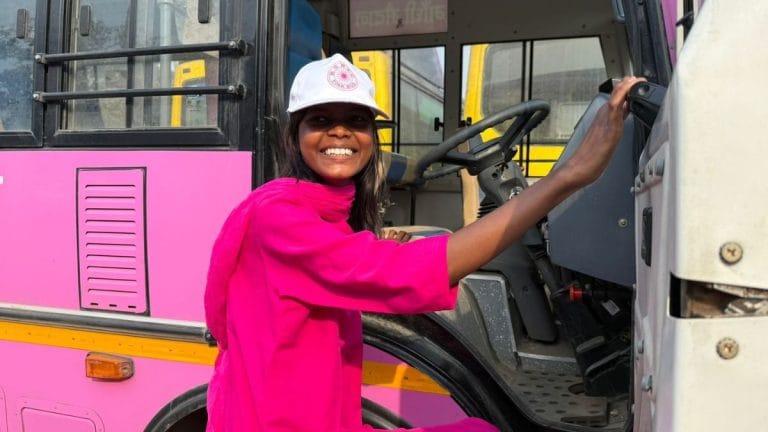 Bihar made 6 Musahar women bus drivers. A man supervises them, of course