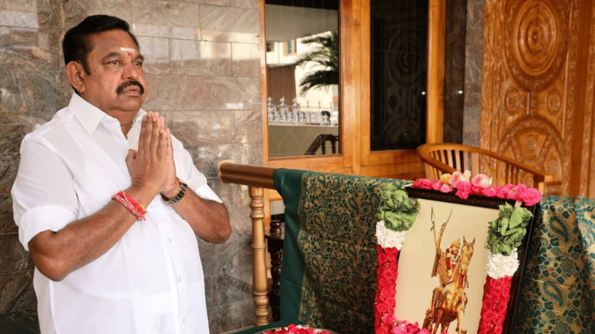 AIADMK splits: Rebel leaders sacked after supporting rival CM in trust vote | Quick Digest
