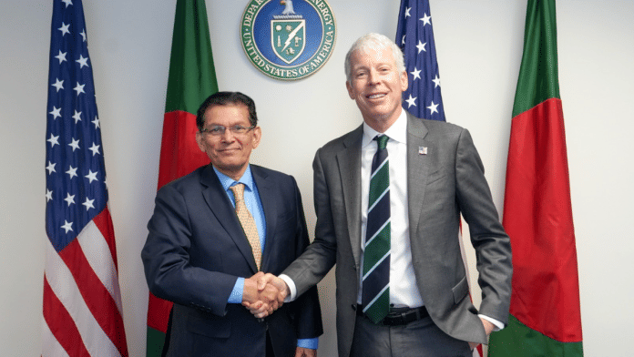 Bangladesh Foreign Minister Khalilur Rahman with US Energy Secretary Chris Wright at the Department of Energy in Washington, D.C. | Credit: https://washington.mofa.gov.bd