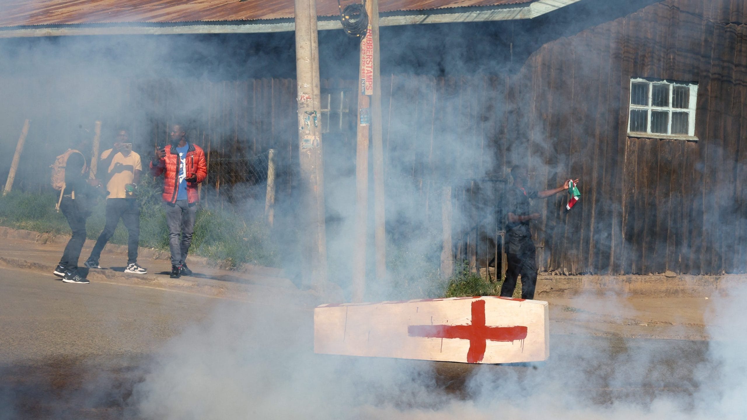 Kenyan police crack down on protesters opposing quarantine centre for Americans exposed to Ebola