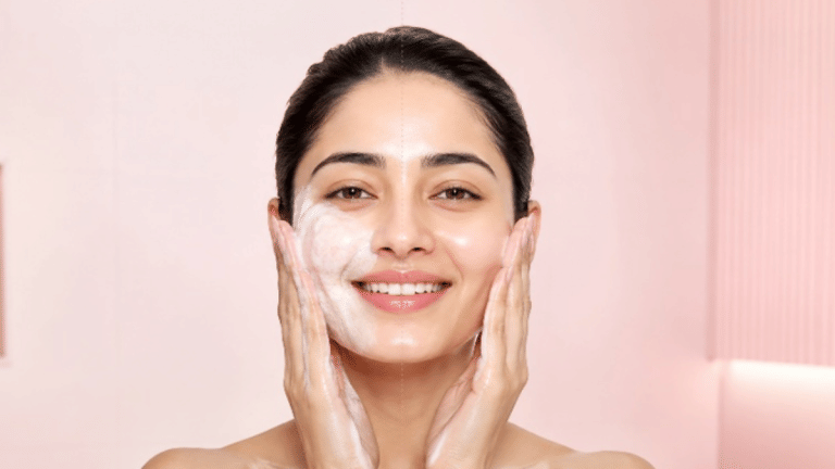 Foaming vs Non-Foaming Cleansers