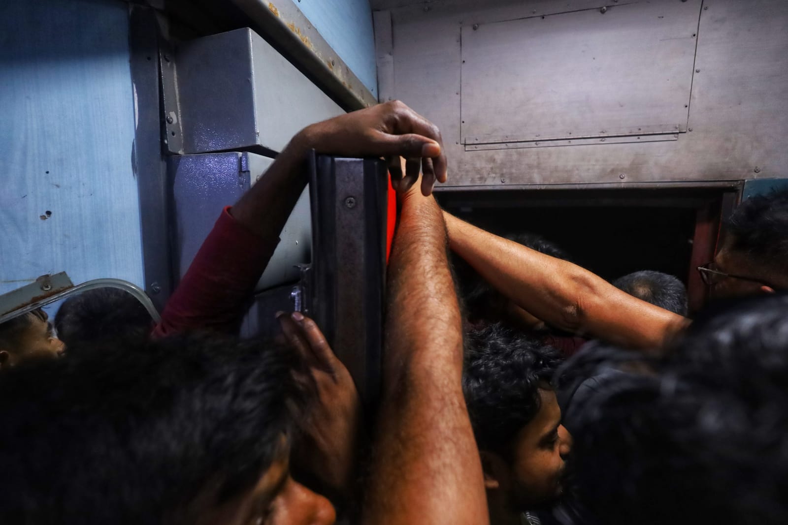 Elbows dig into ribs, bags brush against faces, and the crowd moves as a single restless mass. | Manisha Mondal | ThePrint