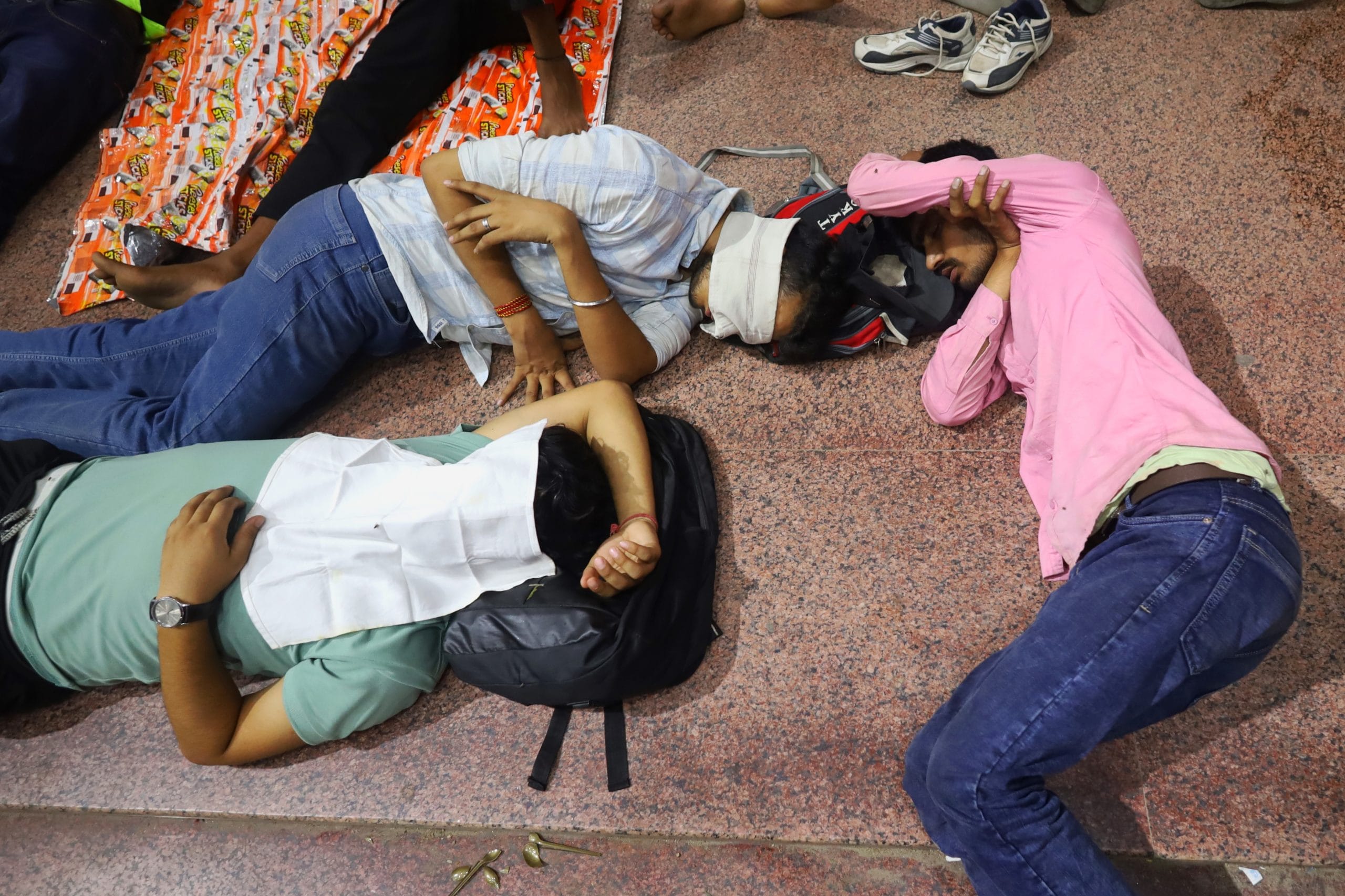 Aspirants at the Bijnor train station. | Manisha Mondal | ThePrint