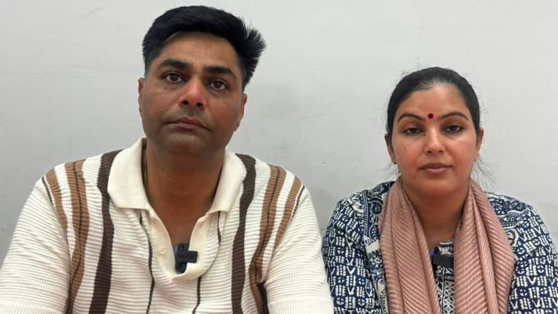 राहुल और मीनू राठौर, गुरुग्राम के कपल जिन्होंने अपनी IVF की परेशानी सबके सामने रखी | फोटो: सागरिका किस्सू/दिप्रिंट