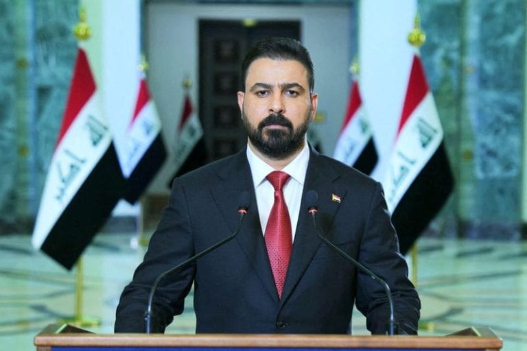 Iraq detains politicians, officials in anti-corruption crackdown