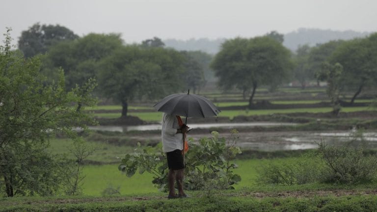 200 Indian districts declared in the ‘red zone’, a 38% monsoon deficit reported