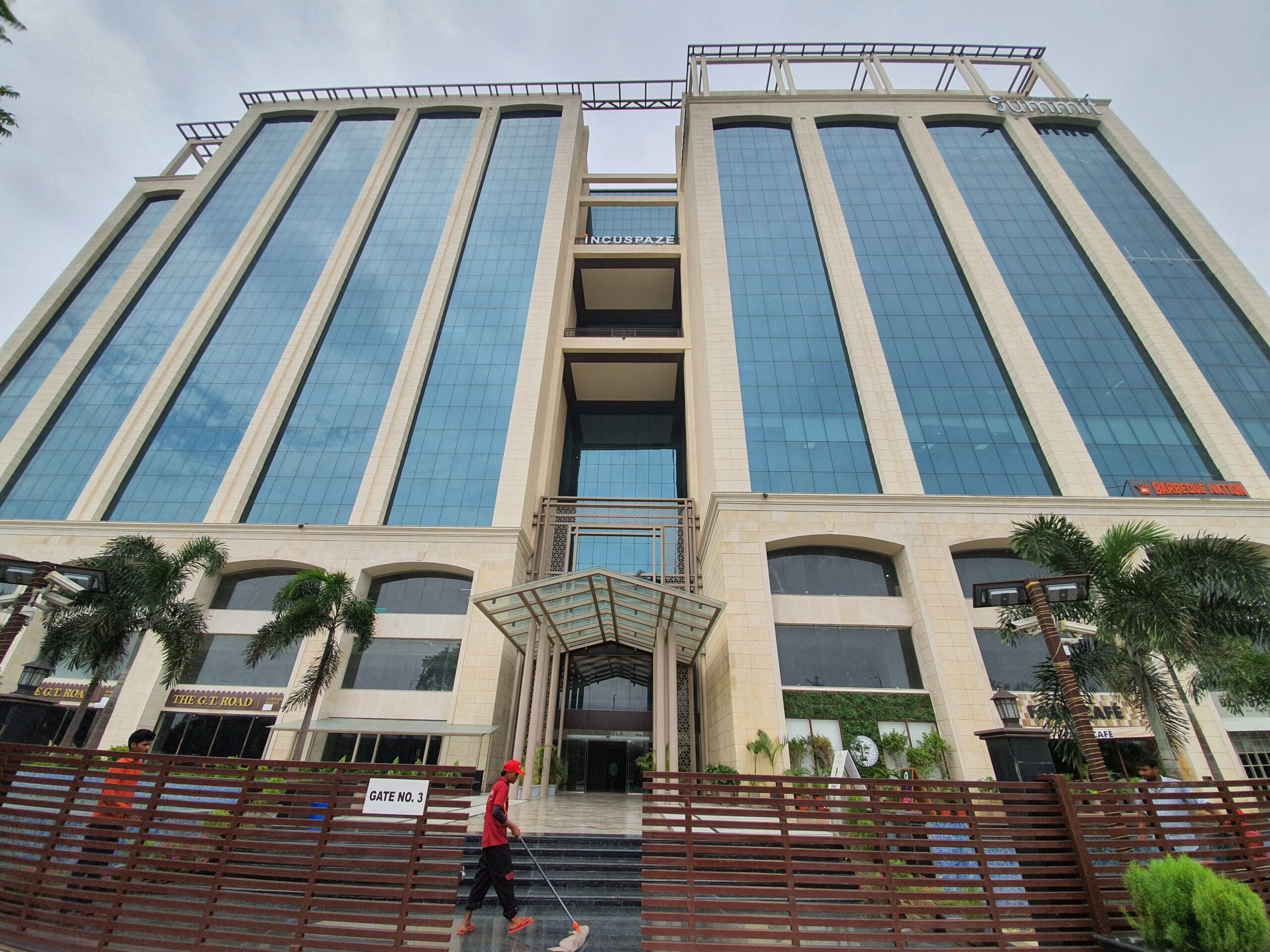 The Summit Building in Lucknow's Vibhuti Khand houses restaurants, clubs, cafés and corporate offices. Over the past decade, it has become the city's best-known nightlife destination