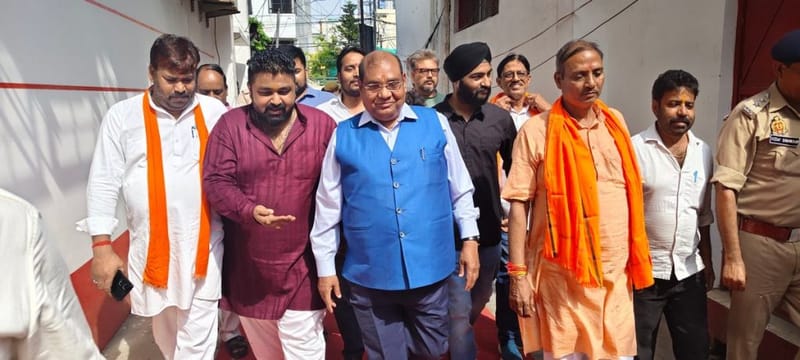 राज्यसभा सांसद और उत्तर प्रदेश के पूर्व DGP बृज लाल (नीली वेस्टकोट में) ने CSAT को सिविल सेवाओं में विविधता के लिए “सबसे बड़ी बाधा” बताया है | फोटो: एक्स/@BrijLal_IPS