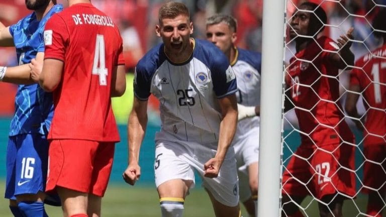 Bosnia and Herzegovina’s defence frustrates Canada in FIFA World Cup. Kolašinac the real hero